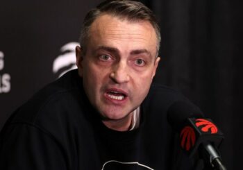 Entrenador de los Raptors explotó contra el arbitraje de la liga