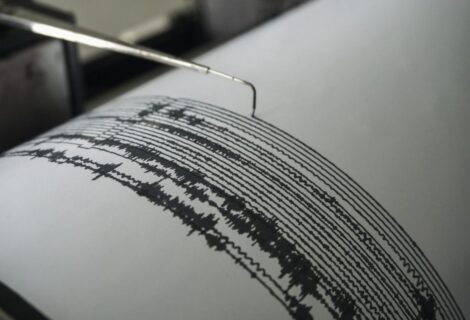 Fuerte sismo se registra en China