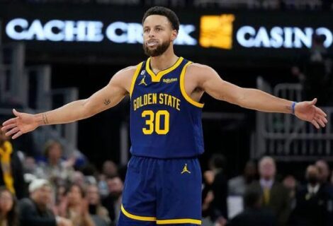 NBA: Stephen Curry fulmina a los Pacers con 11 triples