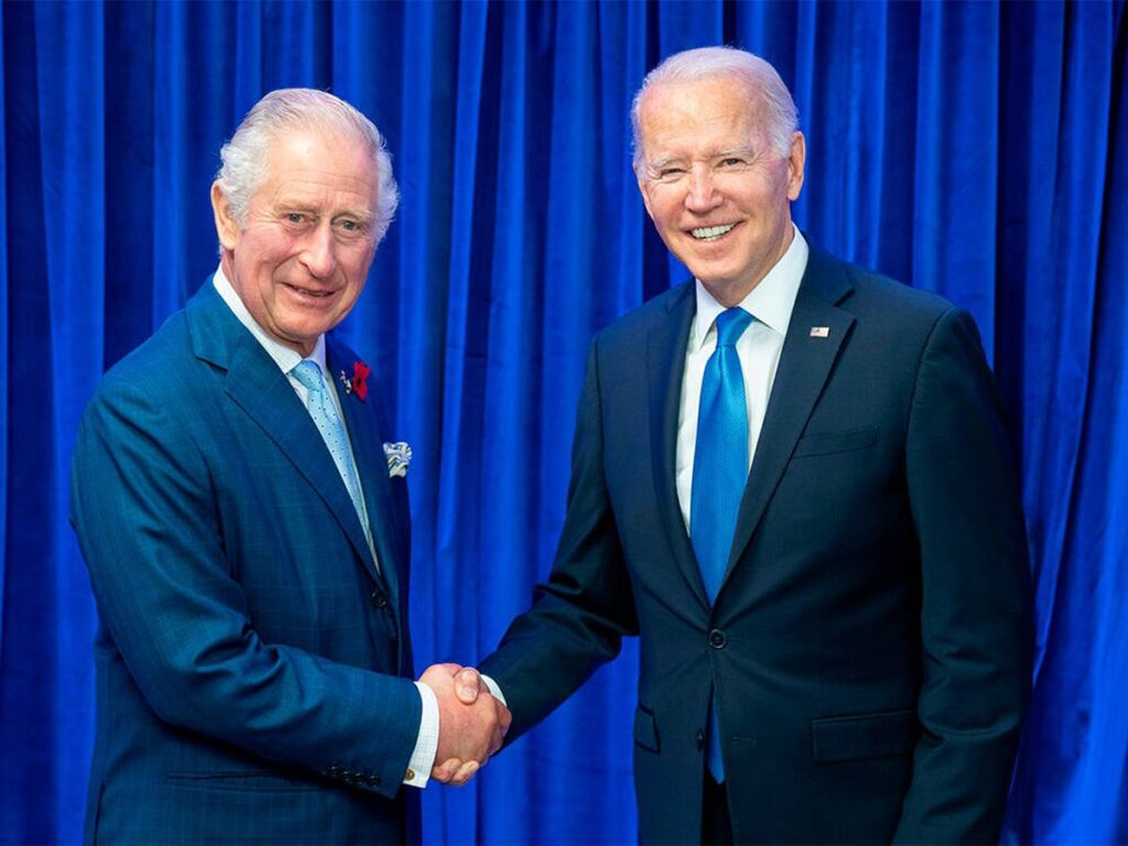 Biden dice que está «preocupado» por el rey Carlos III y hablará pronto con él