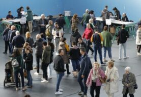 El PP gana las elecciones parlamentarias en Galicia