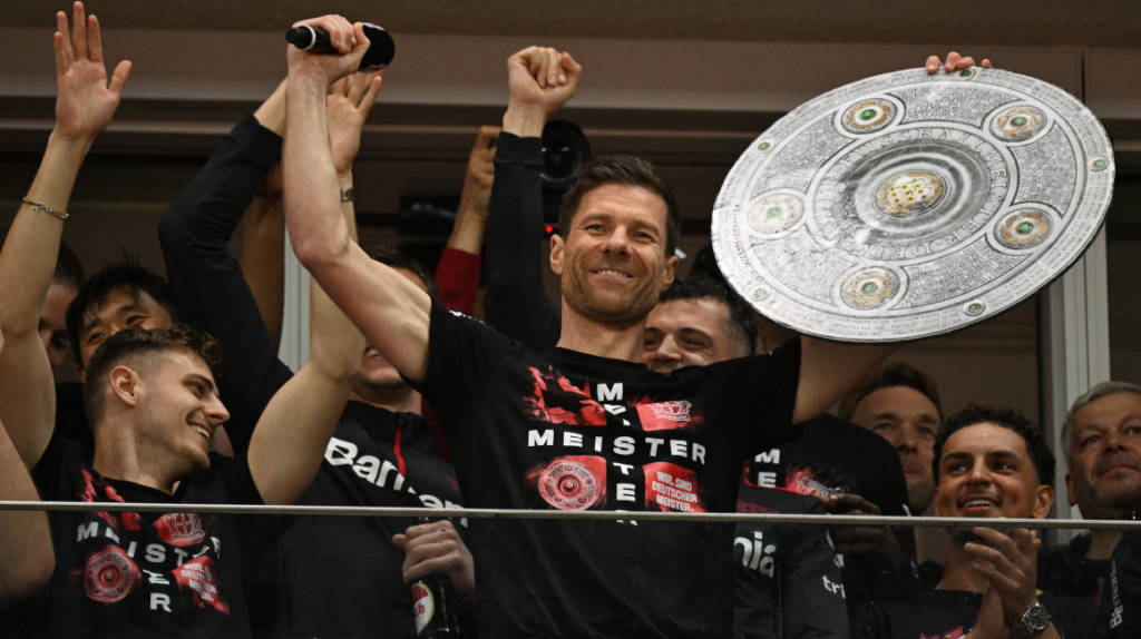 Bayer Leverkusen se corona campeón de la Bundesliga por primera vez en la historia