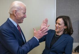 El presidente Biden y la vicepresidenta Harris divulgan sus estados financieros de 2023