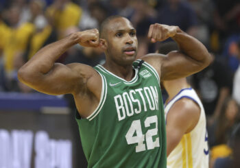 Playoffs NBA: Al Horford pone el modo francotirador y los Celtics vuelan a las finales del Este