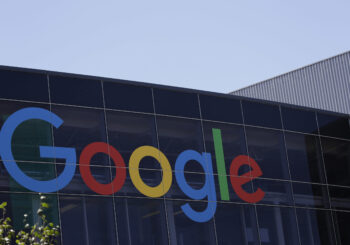 Rusia multa a Facebook y Google con miles de dólares