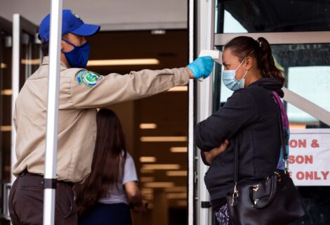 Estados Unidos acumula 559.066 muertos por covid