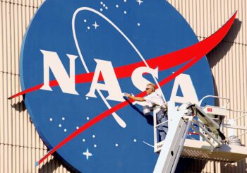 La NASA planea traer durante década de 2030 las muestras de Marte pese a retos financieros