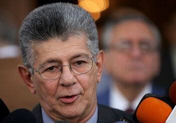 Henry Ramos Allup afirmó que el diálogo "ya no tiene sentido"