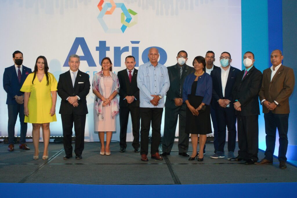 Rafael Eduardo Cedeño Camacho y Atrio Seguros RD, celebran el 5to. aniversario