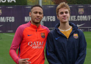 Justin Bieber pasa una mañana con las estrellas del Barça