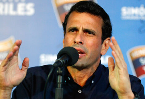 Capriles plantea salida de "Chuo" Torrealba de la MUD