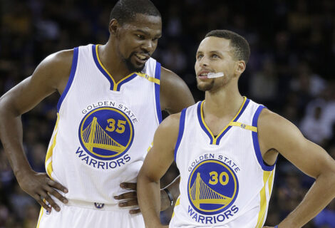 Warriors brillan con séptimo triunfo seguido; los Clippers frenan a Bulls