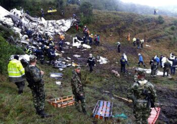 Fiscales bolivianos detienen al director general de la aerolínea Lamia