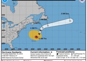 Jerry, cerca de convertirse en huracán mientras Humberto se dirige al noreste