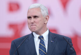 Pence: "Romney está siendo considerado como próximo secretario de Estado"