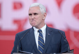 Pence señala varias maneras para que México pague el muro de Trump