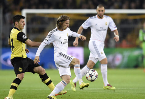 Oporto y Sevilla a octavos, a los que el Madrid pasa como segundo