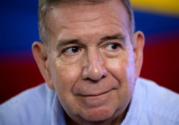 González Urrutia: "la fuerza bruta" y "el lenguaje de odio" no detendrán "una transición"
