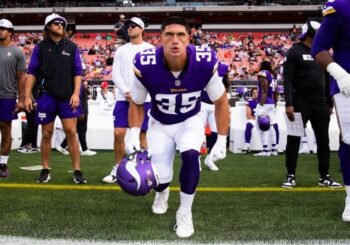 El chileno Sammis Reyes queda fuera de los Minnesota Vikings para temporada 2024 de NFL