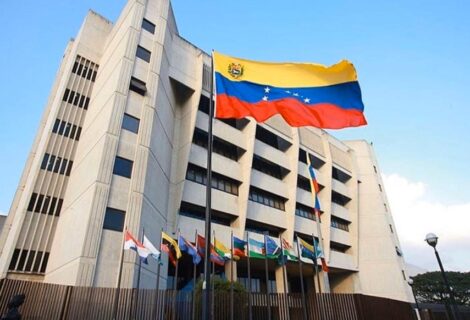 El Supremo de Venezuela revisa actas físicas de las elecciones presidenciales