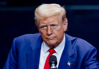Agregan cargo de intento de asesinato al hombre armado que acechaba a Trump en Florida