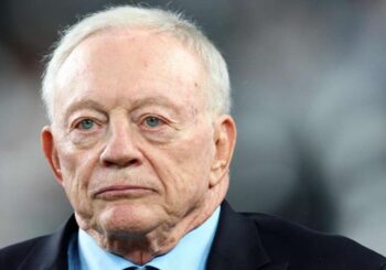 Jerry Jones, dueño de Cowboys, ve justo que lo culpen por las desgracias del equipo