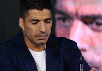 Luis Suárez dice adiós a la selección de Uruguay