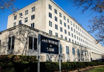 EEUU confirma detención de estadounidenses en Venezuela y desmiente complot contra Maduro