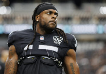 Davante Adams, receptor estrella de la NFL, pide a los Raiders ser cambiado a otro equipo