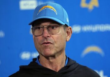 El entrenador de los Chargers usará monitor cardíaco para seguir los partidos de su equipo