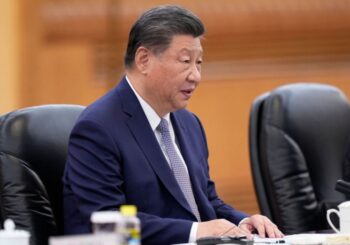China felicita a Trump y "respeta" la decisión del pueblo estadounidense