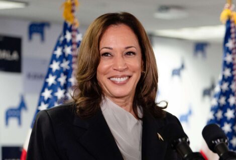 Harris promete el fin de la guerra en Gaza en Míchigan, donde el voto árabe es clave
