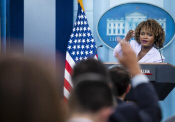 La Casa Blanca presenta una estrategia nacional para combatir la islamofobia
