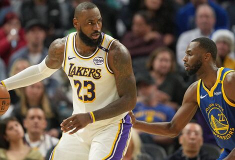 Reaves decide sobre la bocina el 'show' entre LeBron y Curry