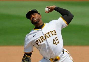 Medias Rojas firman por una temporada al cerrador cubano Aroldis Chapman