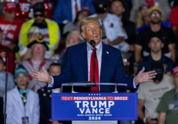 Defensa de Trump pide desestimar el caso sobre interferencia electoral en Georgia