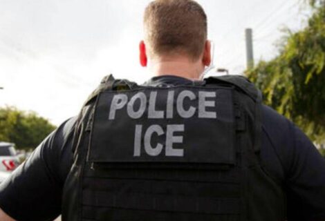 Condado de California se enfrenta con su alguacil por ayudar a las autoridades migratorias