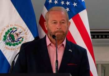 Trump elige a Ronald Johnson, exembajador en El Salvador, como embajador en México