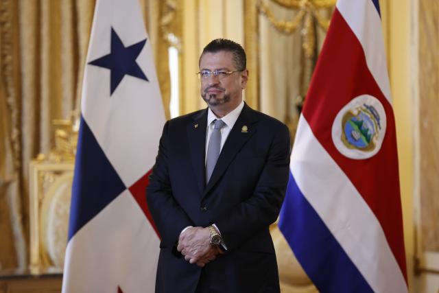 Presidente de Costa Rica prevé una relación transaccional con el Gobierno de Trump
