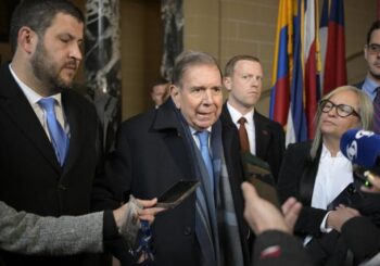 Edmundo González Urrutia se reúne con el futuro asesor de Seguridad Nacional de Trump