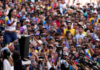 María Corina Machado dice que vienen "nuevas acciones" y llama a "todos" a estar "listos"