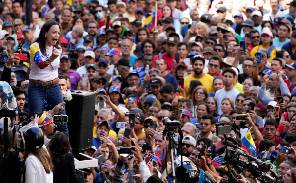 María Corina Machado dice que vienen «nuevas acciones» y llama a «todos» a estar «listos»