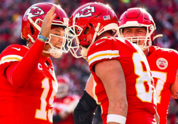 Mahomes, tres veces campeón del Super Bowl, anuncia el nacimiento de su tercer hijo