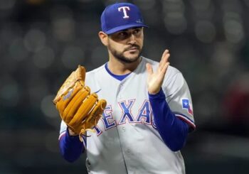 El lanzador venezolano Martín Pérez se une a los Medias Blancas por una temporada