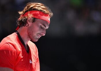 Batacazo de Tsitsipas en Melbourne