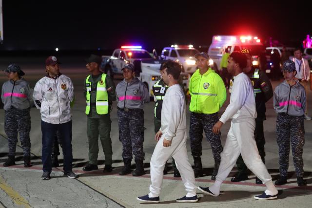 Costa Rica recibirá 200 migrantes asiáticos deportados por Estados Unidos