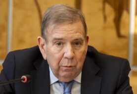 Bloque opositor denuncia "fraudulenta" audiencia judicial de yerno de González Urrutia