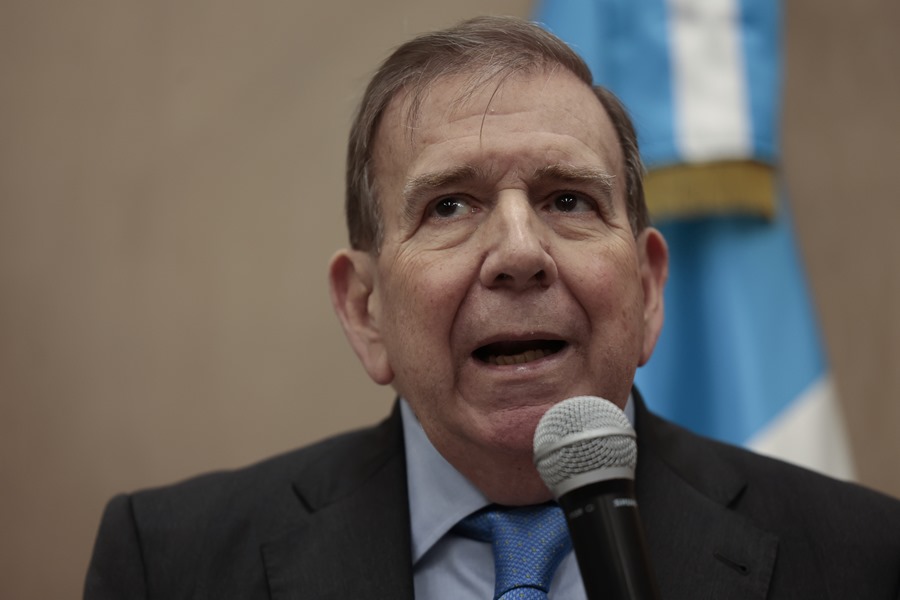 González Urrutia dice que gestionan ante EE.UU. solución tras fin del TPS para venezolanos