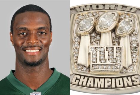 Anillo de campeón del Super Bowl XLII de Plaxico Burress se subasta en 280.600 dólares