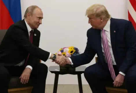 Maduro saluda la conversación entre Trump y Putin sobre poner fin a la guerra en Ucrania